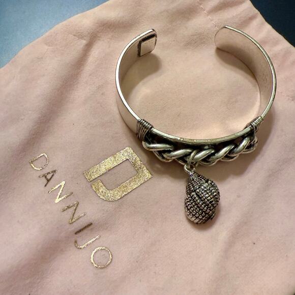 Dannijo Shylo Seashell Charm Silver Tone Cuff Bracelet - Picture 4 of 8
